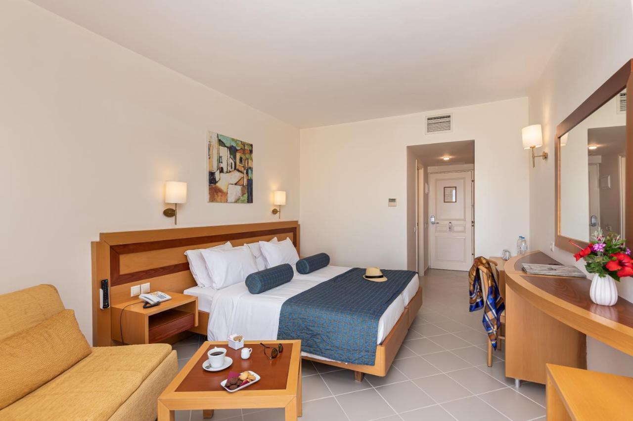 Anissa Beach Hotel خيرسونِسوس المظهر الخارجي الصورة
