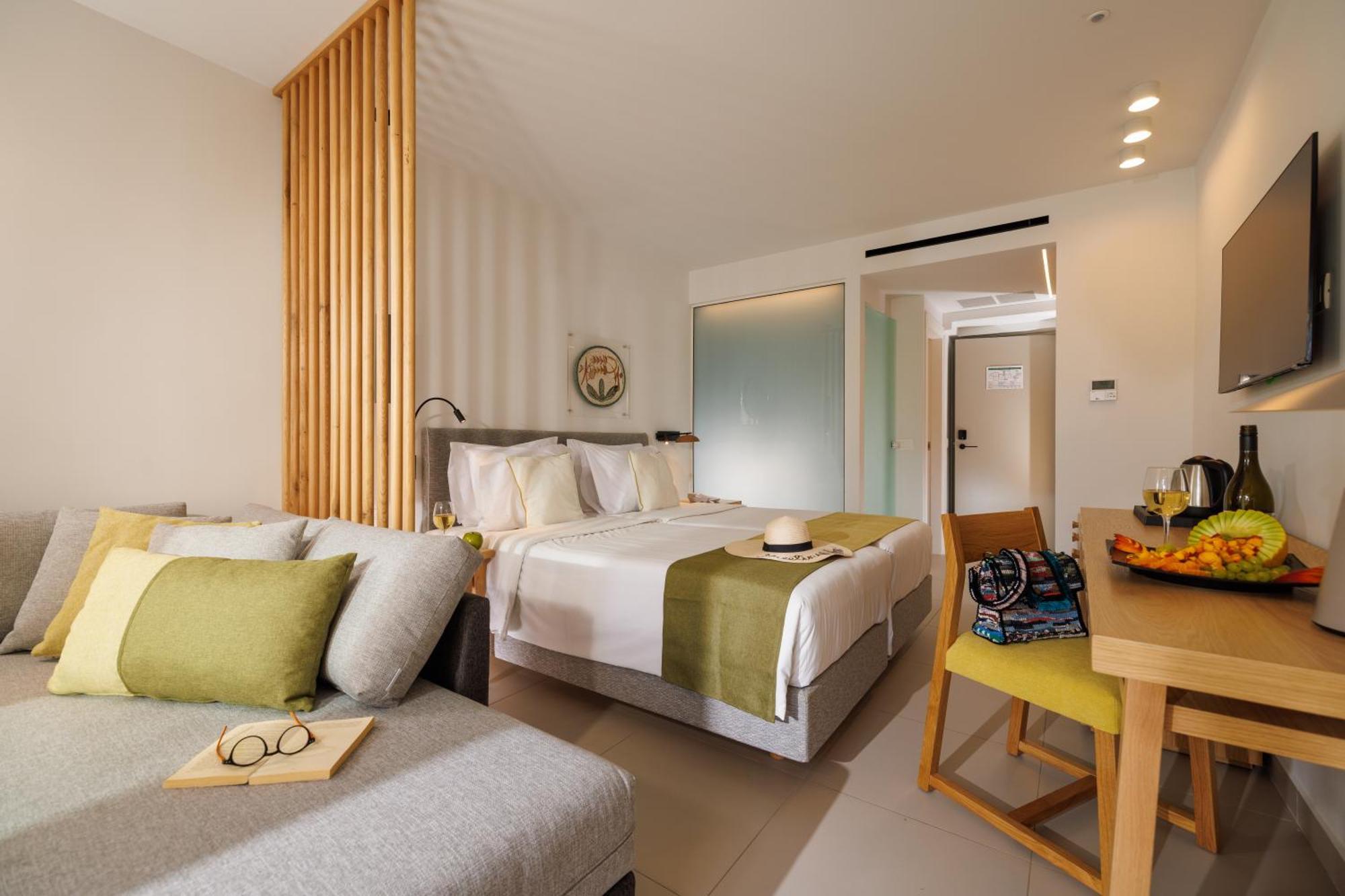 Anissa Beach Hotel خيرسونِسوس المظهر الخارجي الصورة