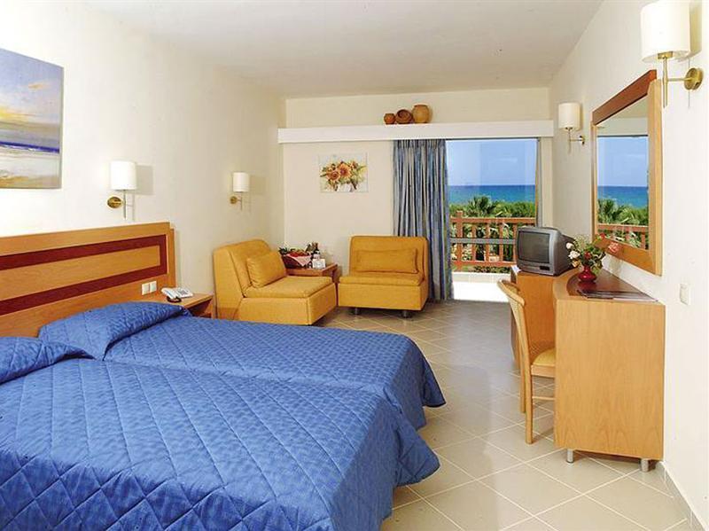 Anissa Beach Hotel خيرسونِسوس المظهر الخارجي الصورة