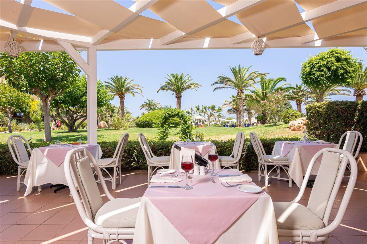 Anissa Beach Hotel خيرسونِسوس المظهر الخارجي الصورة
